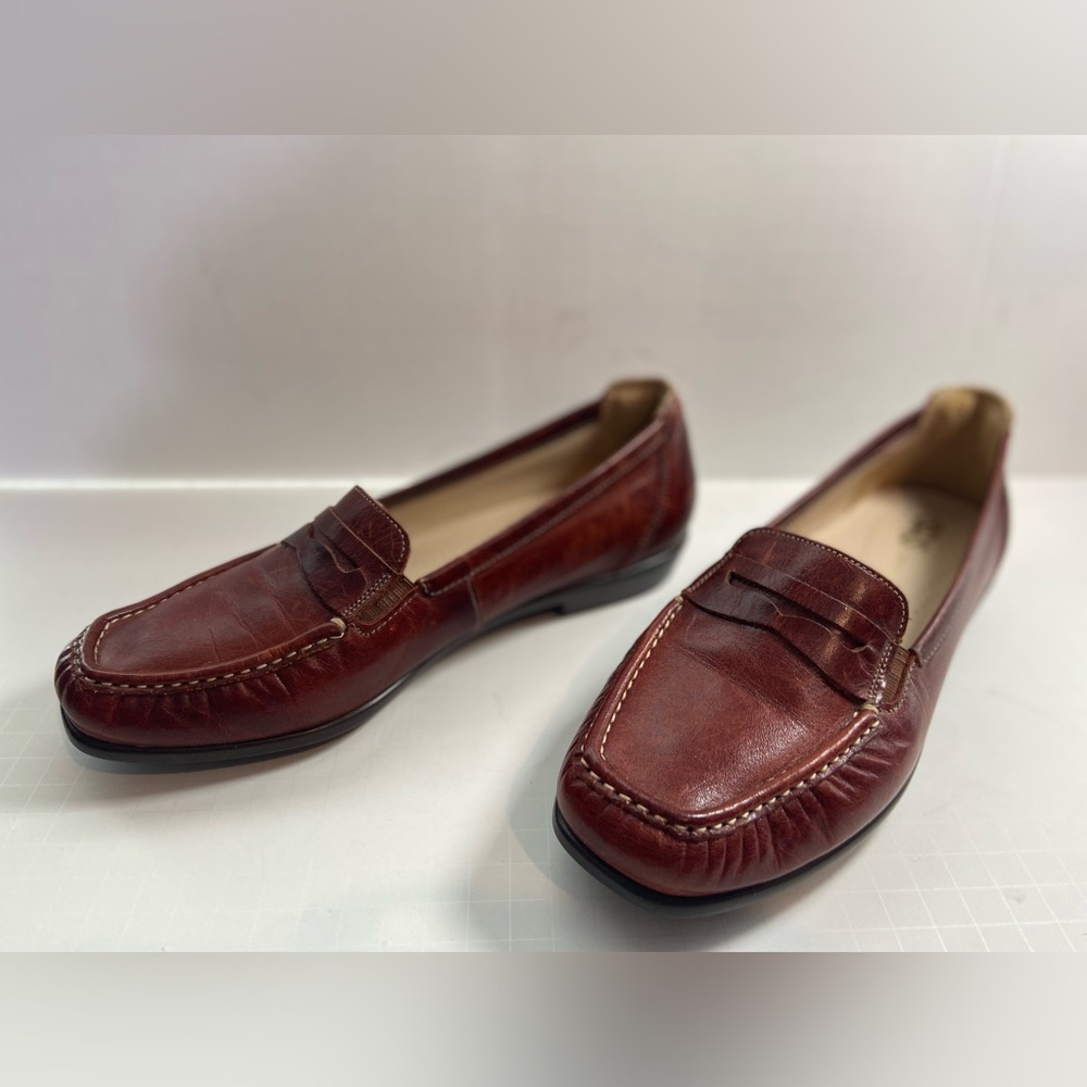SAS~Timeless Classic~Cognac~Penny J~Premium Leather~Slip-On~Loafers~Size 9.5W